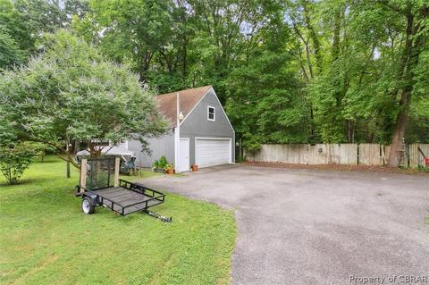 4505 Chestnut Fork Rd, Gloucester, VA 23061 photo 2