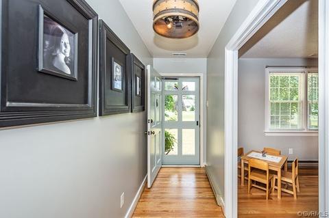 4121 E Williamsburg Rd, Sandston, VA 23150 photo 4