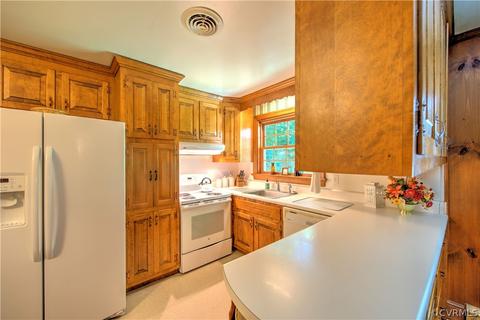 3917 Traylor Dr, Richmond, VA 23235 photo 11