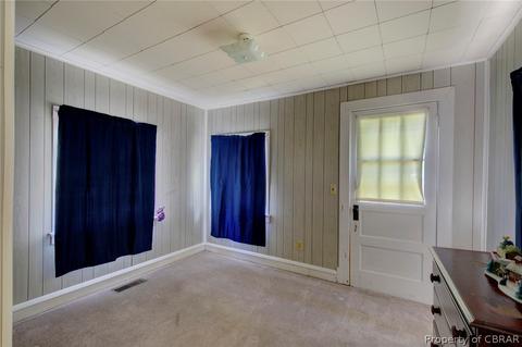 703 Beach Rd, Hampton, VA 23664 photo 14