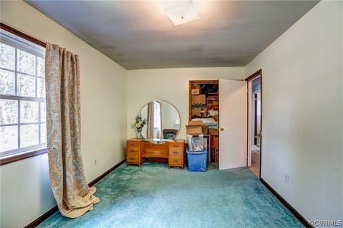 4696 E Grey Fox Cir, Gum Spring, VA 23065 photo 13