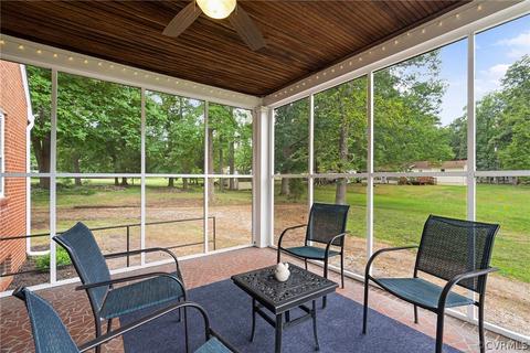 2105 Valley Rd, Chester, VA 23836 photo 17