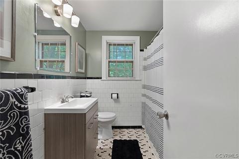2105 Valley Rd, Chester, VA 23836 photo 31