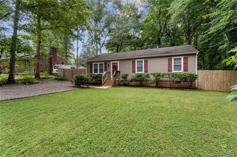 11225 Forestwind Dr, Midlothian, VA 23112 photo 1