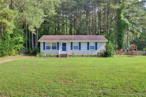 6448 Meadow Dr, Gloucester, VA 23061 photo 1
