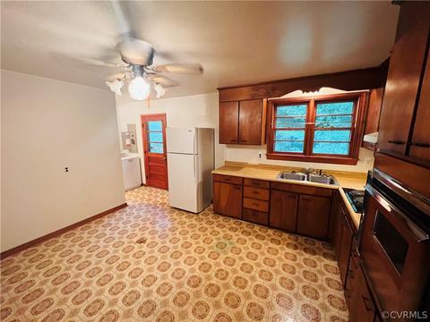 9901 Proctors Rd, North Chesterfield, VA 23237 photo 5
