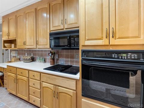 60 E Square Ln, Richmond, VA 23238 photo 17