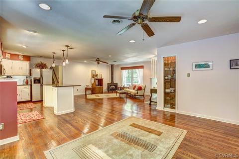 4560 Fox Chase Run, Gum Spring, VA 23065 photo 14