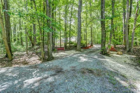 4560 Fox Chase Run, Gum Spring, VA 23065 photo 42