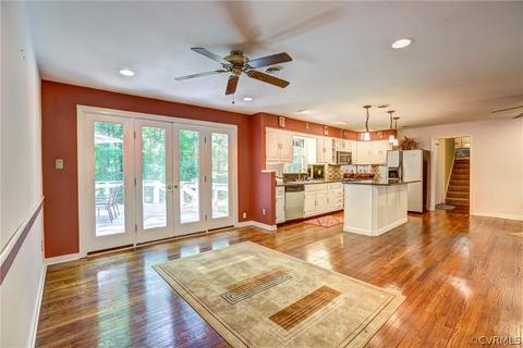 4560 Fox Chase Run, Gum Spring, VA 23065 photo 13