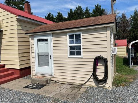 482 Centerville Rd, Shacklefords, VA 23156 photo 5