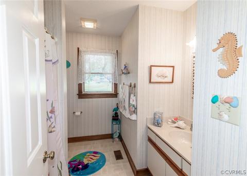 8139 Riverview Dr, Gloucester, VA 23061 photo 21