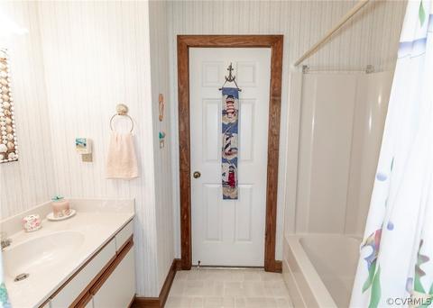 8139 Riverview Dr, Gloucester, VA 23061 photo 22