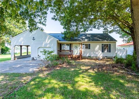 8139 Riverview Dr, Gloucester, VA 23061 photo 1