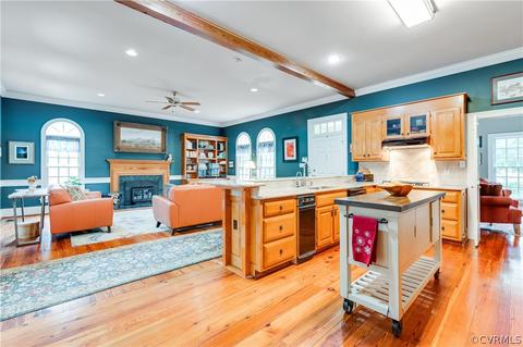 1290 Johns Rd, Carson, VA 23830 photo 10