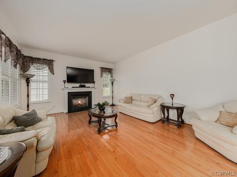 19230 Potomac Crest Dr, Triangle, VA 22172 photo 7