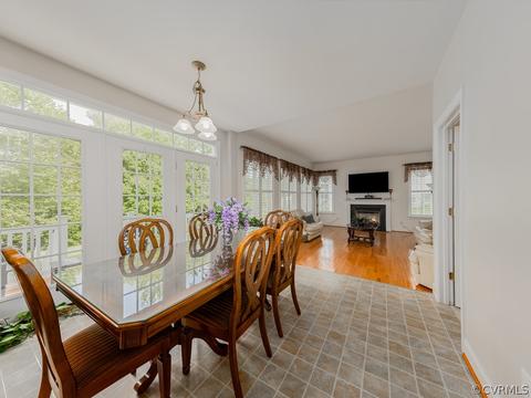 19230 Potomac Crest Dr, Triangle, VA 22172 photo 6