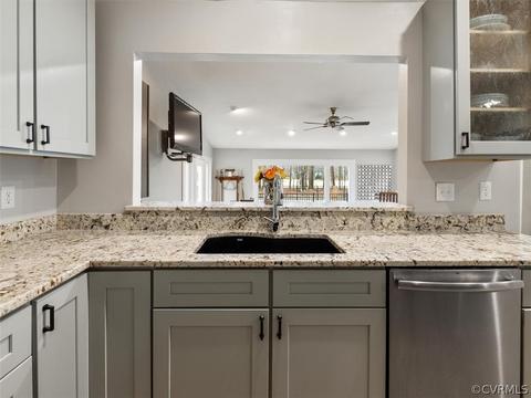 2850 Barrow Pl, Midlothian, VA 23113 photo 9