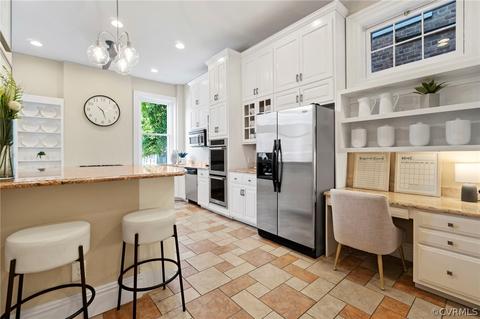 2205 W Grace St, Richmond, VA 23220 photo 11