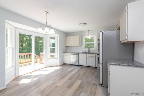 10137 Alberta Cir, Chesterfield, VA 23832 photo 12
