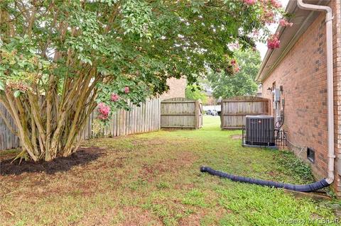 34 Phyllis Ln, Hampton, VA 23666 photo 24
