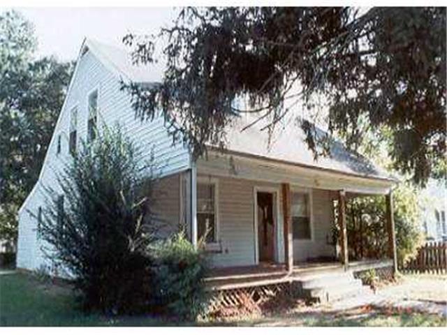 1617 13th St, Victoria, VA 23974 photo 1