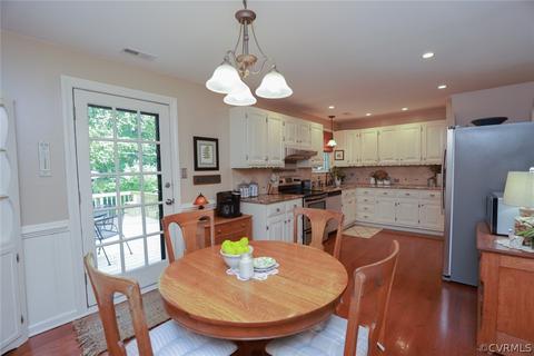 12206 Old Bailey Bridge Rd, Midlothian, VA 23112 photo 9
