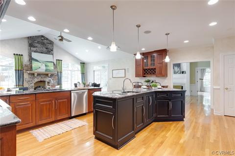3111 Summerhurst Dr, Midlothian, VA 23113 photo 15