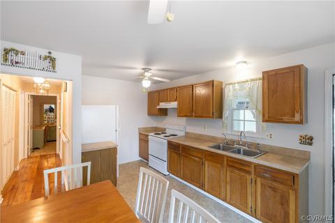 15905 Tri Gate Rd, Chester, VA 23831 photo 11