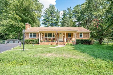 2803 Delfin Rd, Midlothian, VA 23112 photo 2