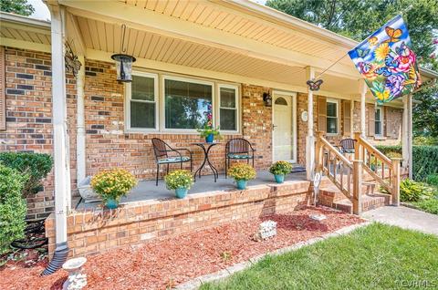 2803 Delfin Rd, Midlothian, VA 23112 photo 3