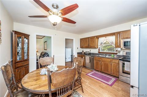 2803 Delfin Rd, Midlothian, VA 23112 photo 12