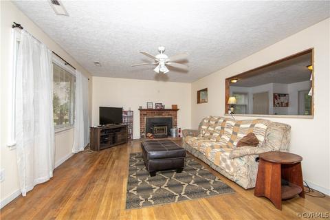 2448 Sledd Rd, Powhatan, VA 23139 photo 4