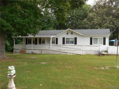 2176 Wickham Rd, Bumpass, VA 23024 photo 3