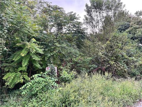 318 Talliaferro St, Petersburg, VA 23803
