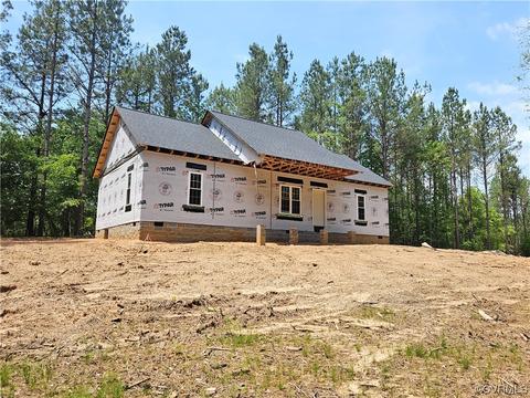 lot11 E Courthouse Rd, Blackstone, VA 23824