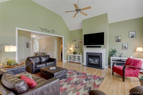 742 Colony Forest Dr, Midlothian, VA 23114 photo 8