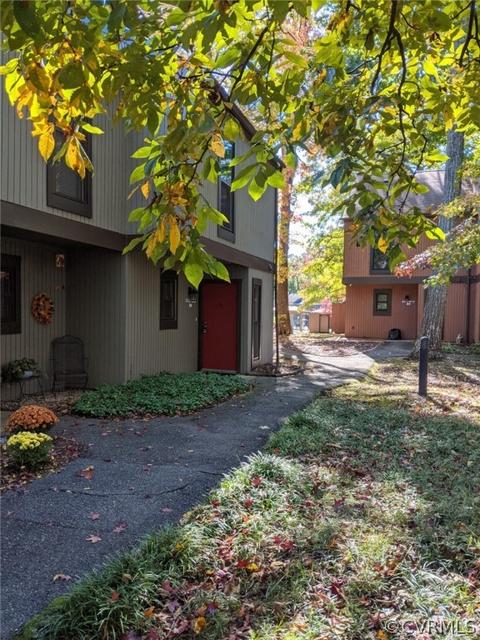 11765 N Briar Patch Dr, Midlothian, VA 23113 photo 2