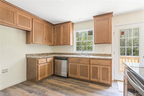 8370 Railroad Bed Rd, Carson, VA 23830 photo 4