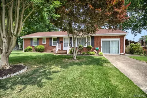 210 Cheryl Cir, Newport News, VA 23602