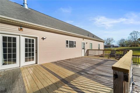 53 Milltown Ln, Dendron, VA 23839 photo 3