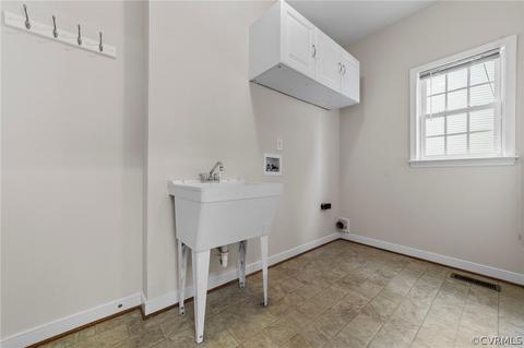 10243 Brading Ln, Midlothian, VA 23112 photo 19