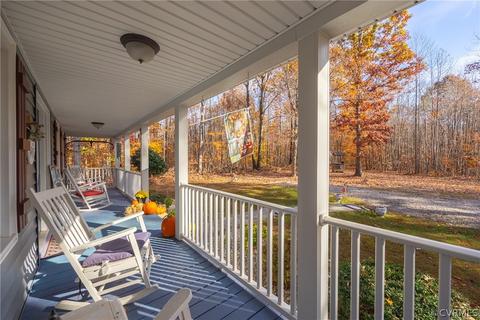 357 Scotts Bottom Rd, Dillwyn, VA 23936 photo 8