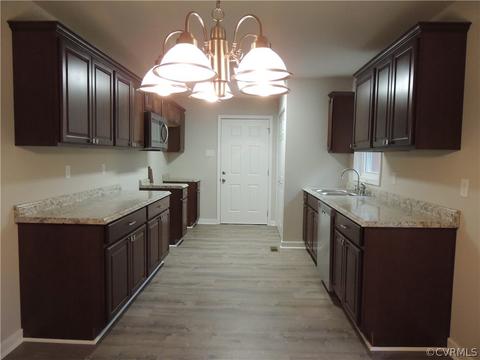 10516 White Oak Rd, Ford, VA 23850 photo 6