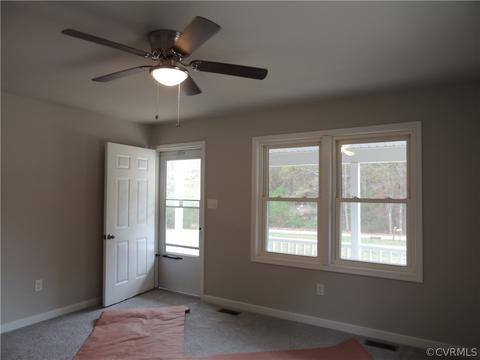 10516 White Oak Rd, Ford, VA 23850 photo 4