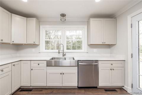 11633 Boyd Rd, Chester, VA 23831 photo 19