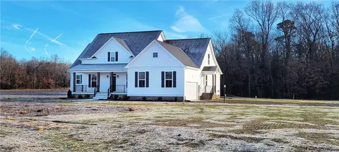 6495 Old Roxbury Rd, Quinton, VA 23141
