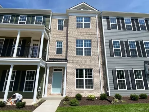 325 Randolph View Dr, Midlothian, VA 23114