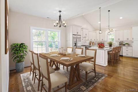 808 Edgewood Cir, Halifax, VA 24558 photo 1