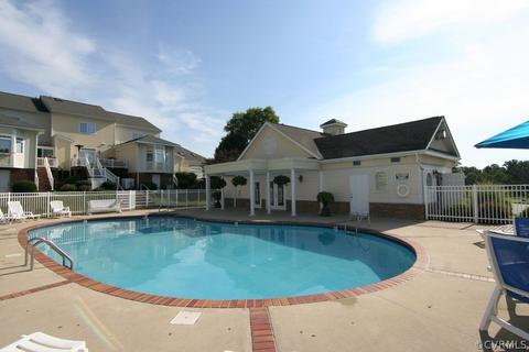808 Edgewood Cir, Halifax, VA 24558 photo 19